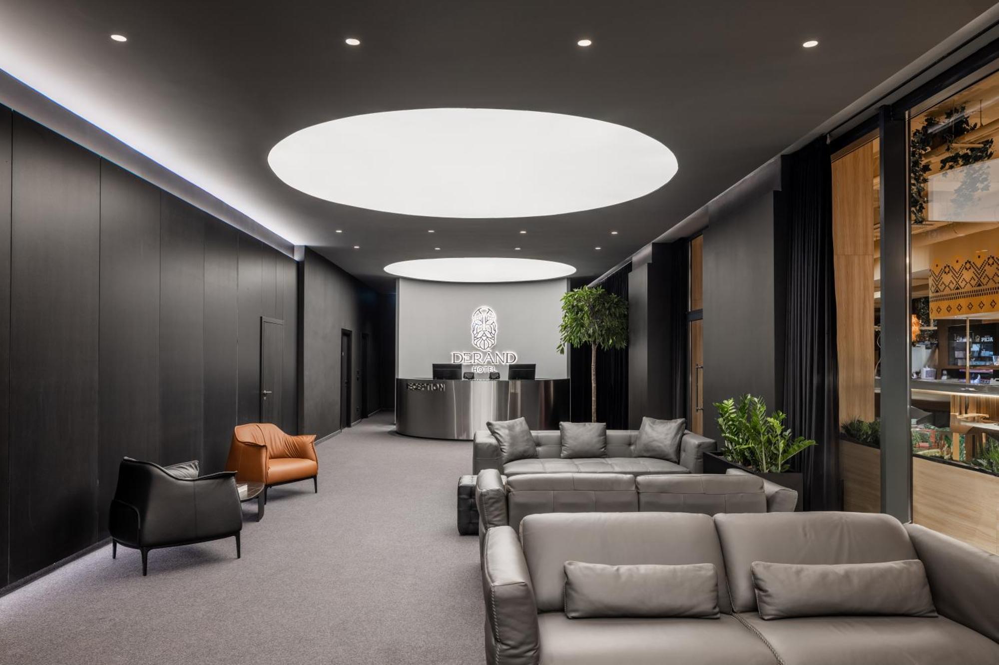 Derand Hotel Prishtinë Ngoại thất bức ảnh