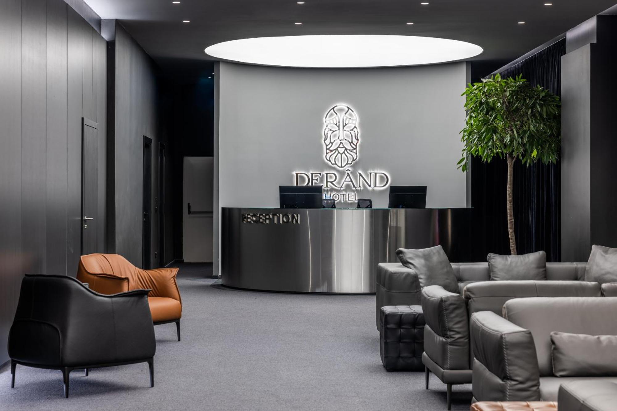 Derand Hotel Prishtinë Ngoại thất bức ảnh